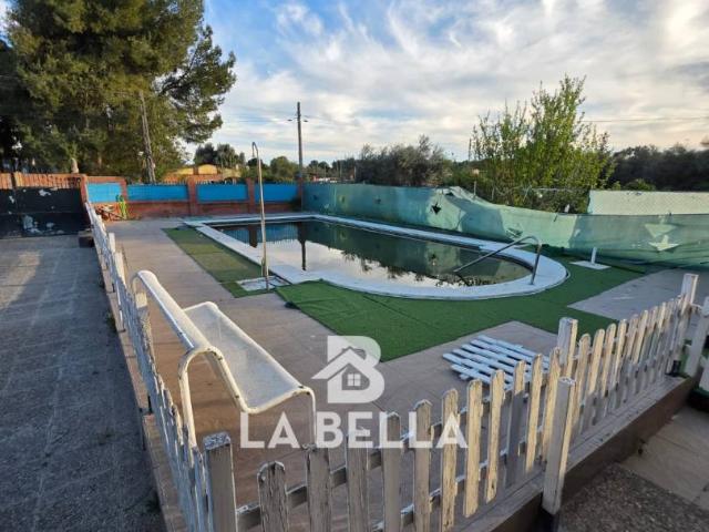 Casa chalet en Venta en Coria del Río
