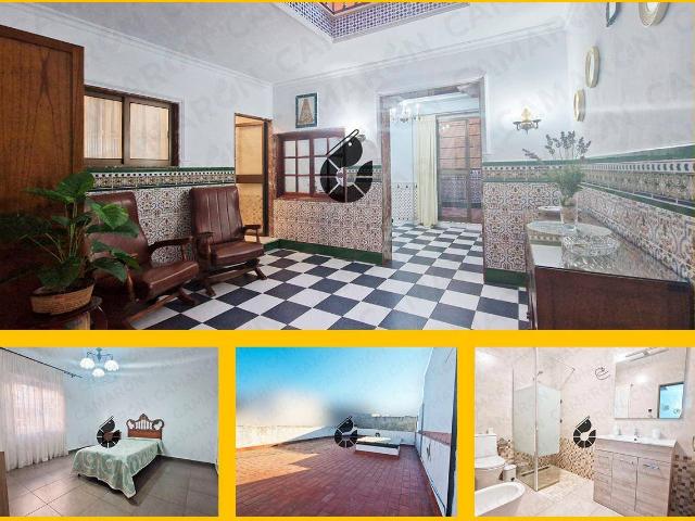 Casa chalet en Venta en Coria del Río