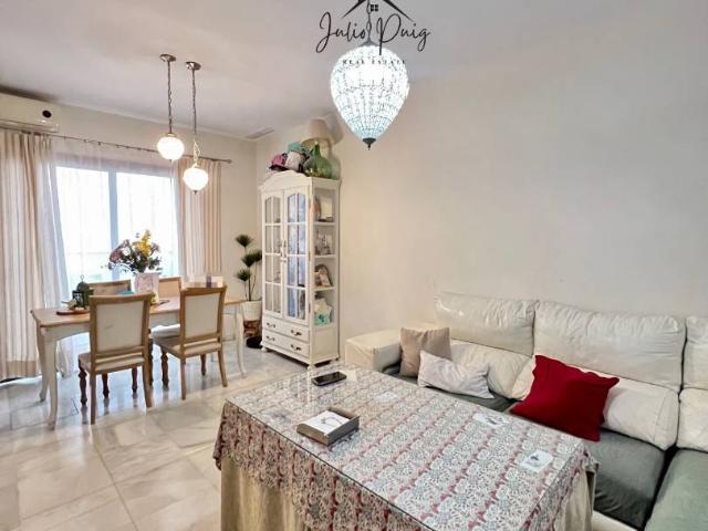 Casa chalet en Venta en Coria del Río