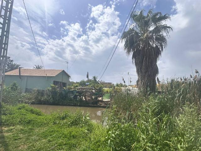Casa chalet en Venta en Corinto Almarda