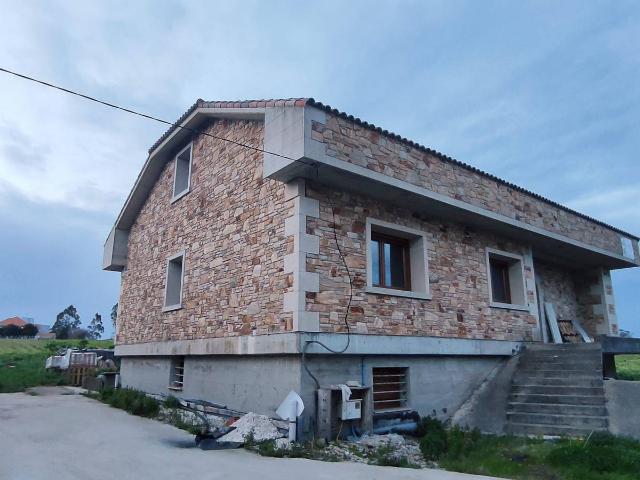 Casa chalet en Venta en Coristanco