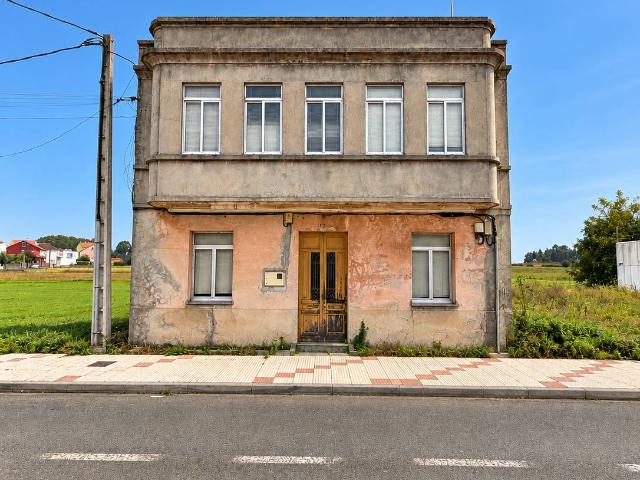 Casa chalet en Venta en Coristanco