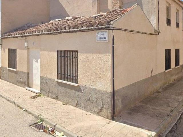 Casa chalet en Venta en Corral de Almaguer