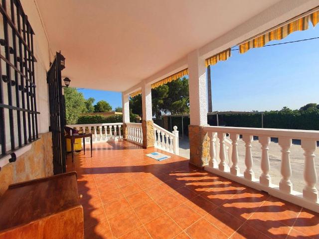 Casa chalet en Venta en Corralet Bonanza Tres Rutas