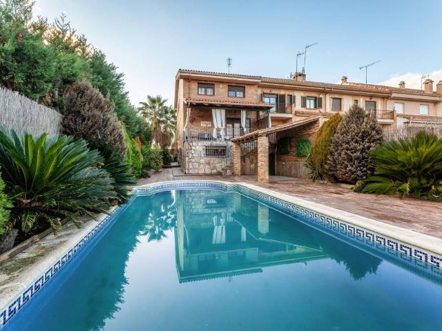 Casa chalet en Venta en Covadonga Los Manzanos