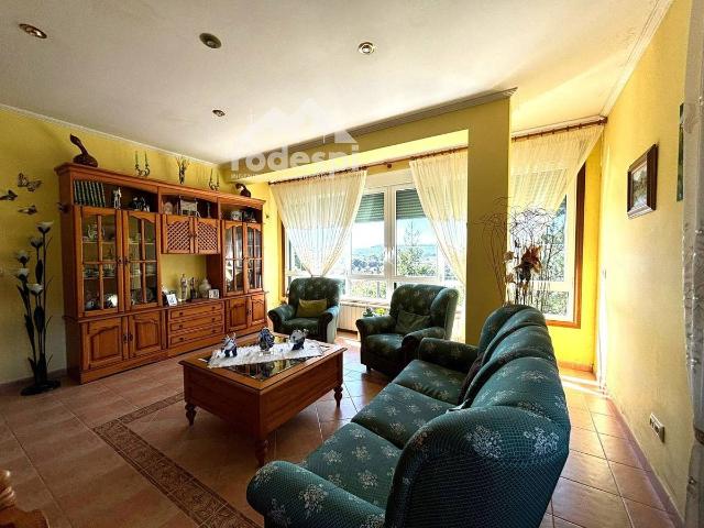 Casa chalet en Venta en Covelo
