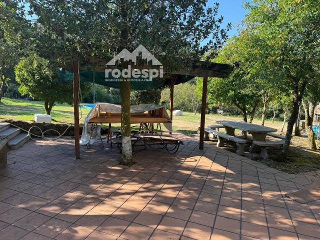 Casa chalet en Venta en Covelo