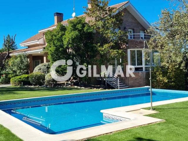 Casa chalet en Venta en Club de Golf