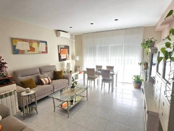Casa chalet en Venta en Creu Alta