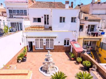 Casa chalet en Venta en Creu Alta