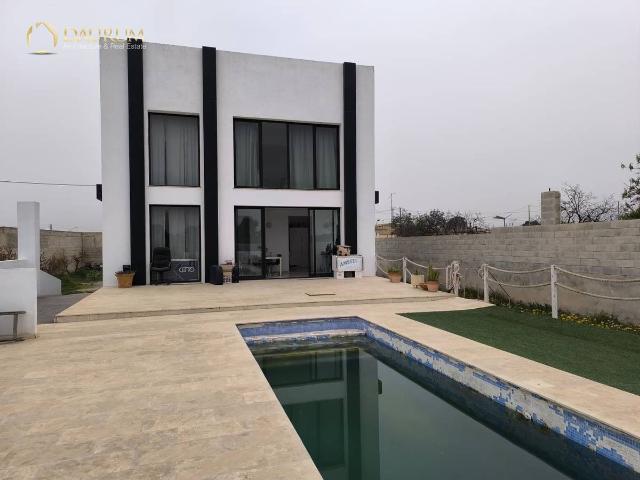 Casa chalet en Venta en Crevillent