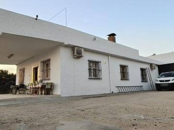 Casa chalet en Venta en Crevillent