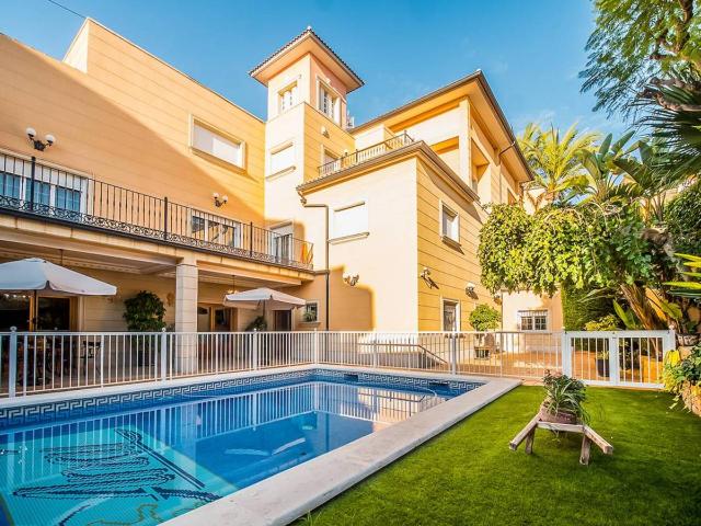 Casa chalet en Venta en Crevillent