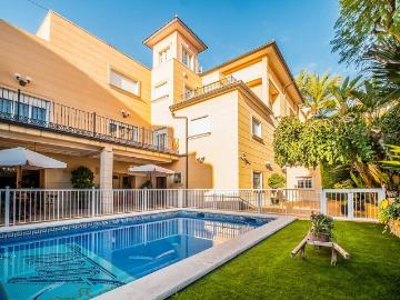 Casa chalet en Venta en Crevillent