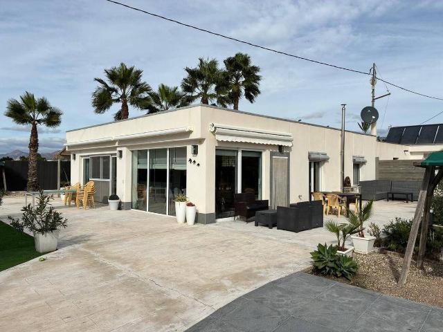 Casa chalet en Venta en Crevillent
