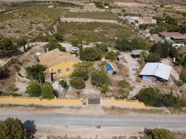 Casa chalet en Venta en Crevillent