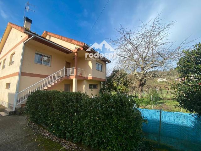 Casa chalet en Venta en Crecente