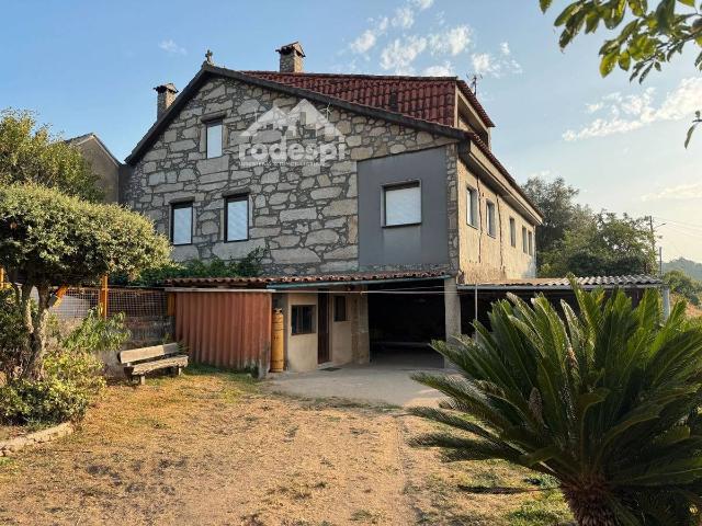 Casa chalet en Venta en Crecente