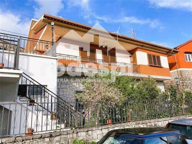 Casa chalet en Venta en Crecente