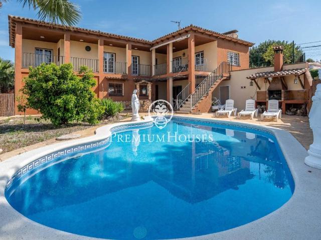 Casa chalet en Venta en Creixell