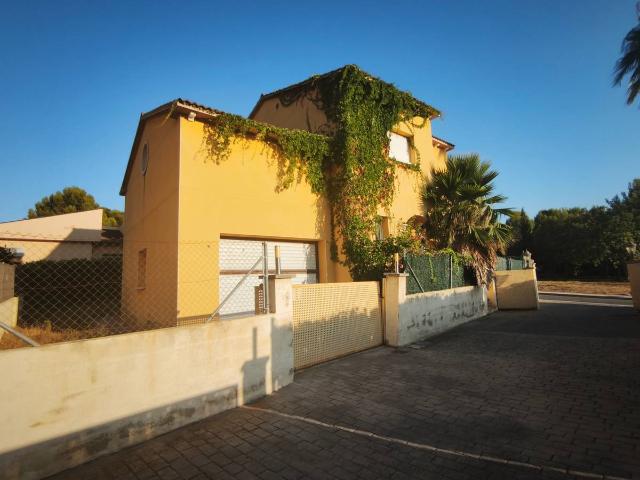 Casa chalet en Venta en Creixell