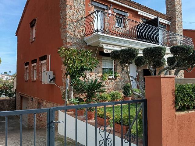 Casa chalet en Venta en Creixell