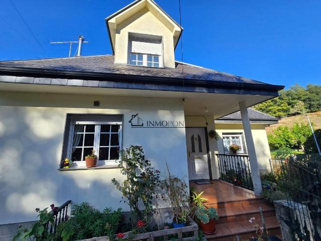 Casa chalet en Venta en Cuntis