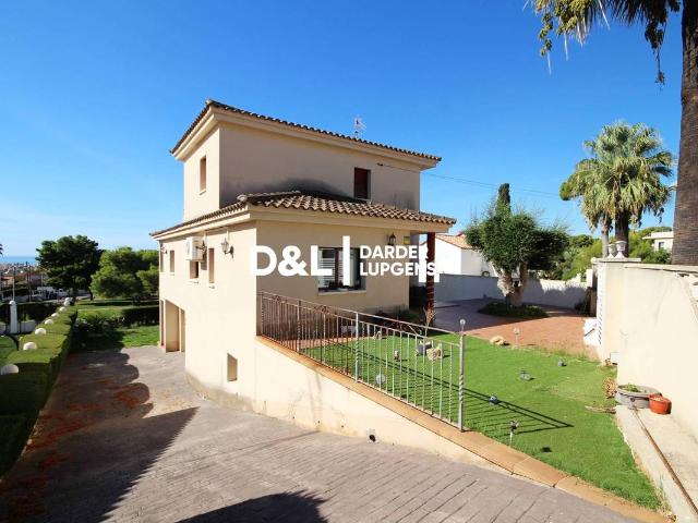 Casa chalet en Venta en Cunit Residencial