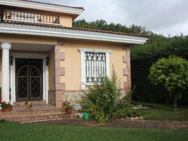 Casa chalet en Venta en Cuacos de Yuste