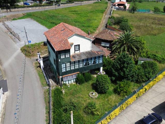 Casa chalet en Venta en Cudillero