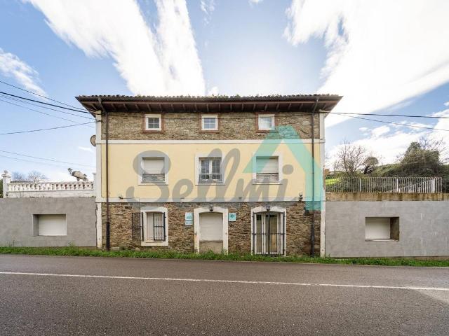 Casa chalet en Venta en Cudillero