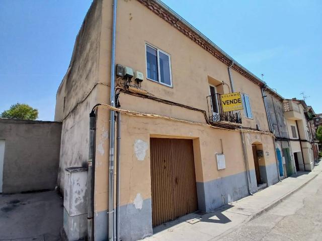 Casa chalet en Venta en Cuéllar