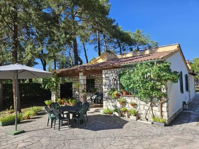 Casa chalet en Venta en Cuéllar