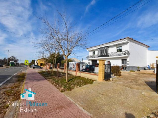 Casa chalet en Venta en Cúllar