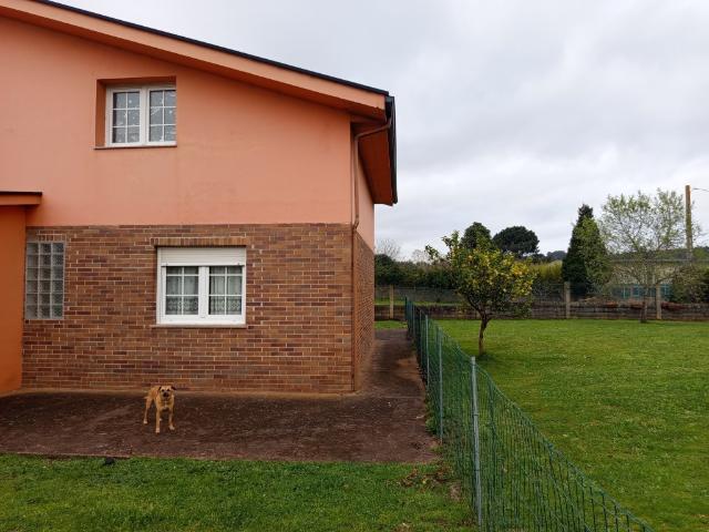 Casa Chalet en Venta en Culleredo La Coruña