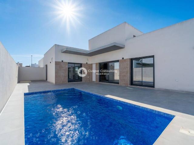 Casa chalet en Venta en Daya Nueva