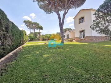 Casa chalet en Venta en Dehesa Monacilla