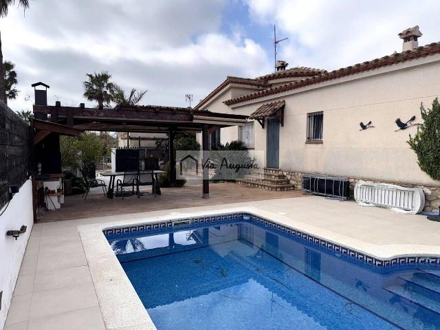 Casa chalet en Venta en Deltebre