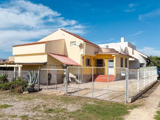 Casa chalet en Venta en Deltebre
