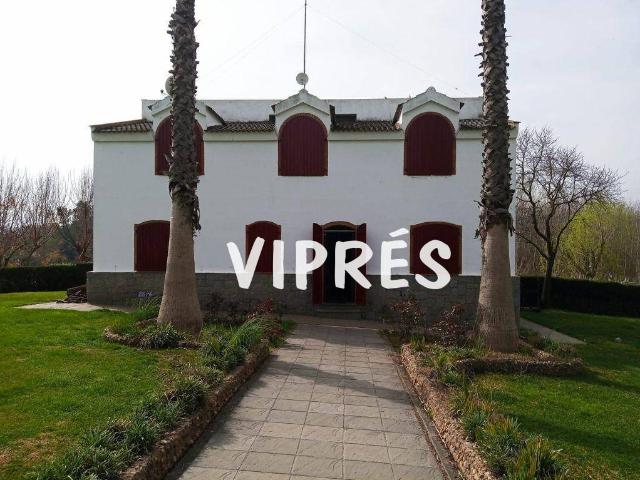 Casa chalet en Venta en Don Álvaro
