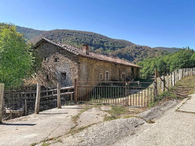 Casa chalet en Venta en Ezkurra