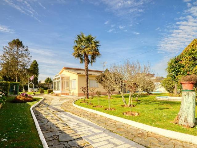 Casa chalet en Venta en Dorneda