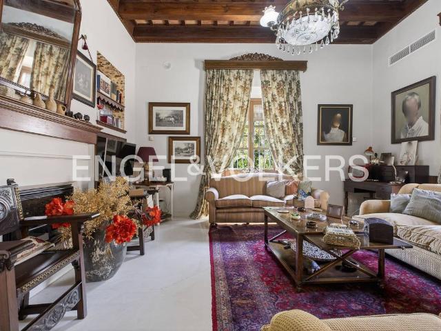 Casa chalet en Venta en Écija