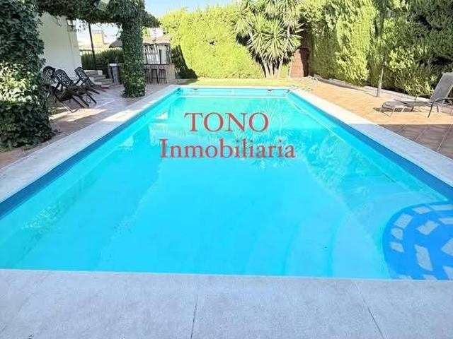 Casa chalet en Venta en Écija