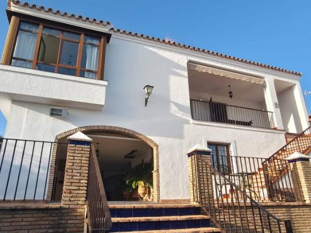 Casa chalet en Venta en Écija