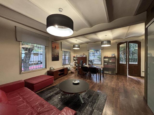 Casa chalet en Venta en Eixample