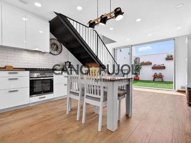 Casa chalet en Venta en Eixample