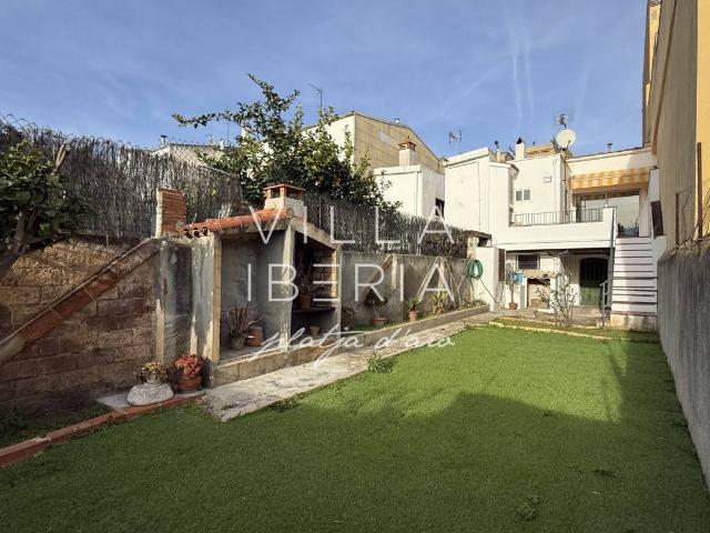 Casa chalet en Venta en Eixample