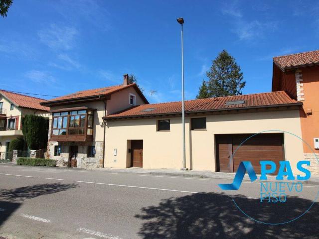 Casa chalet en Venta en El Astillero