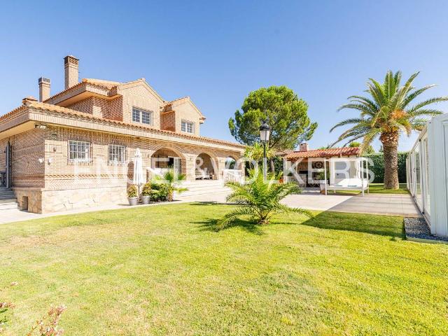 Casa chalet en Venta en El Bosque